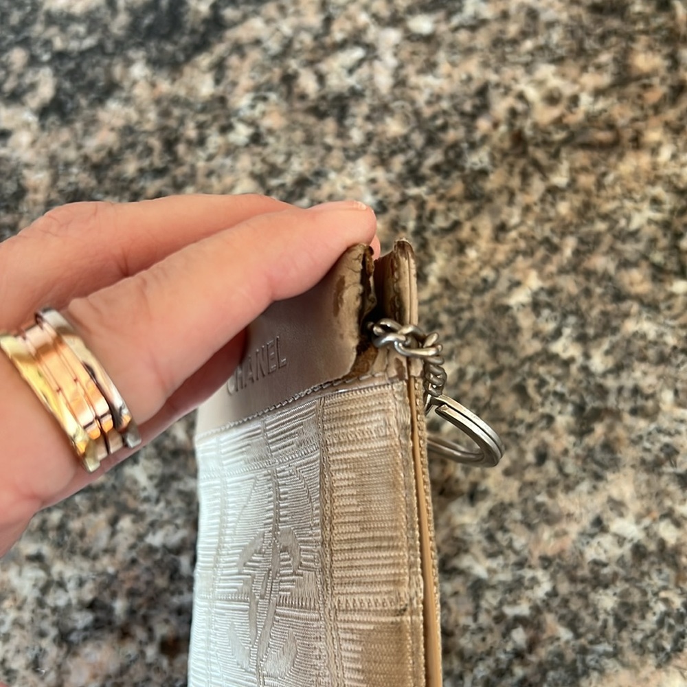 Chanel Key Ring Pouch - Picture 5 of 8